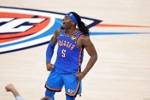 真横啊！多特生抢布克并碾着反击上篮 开场连拿5分